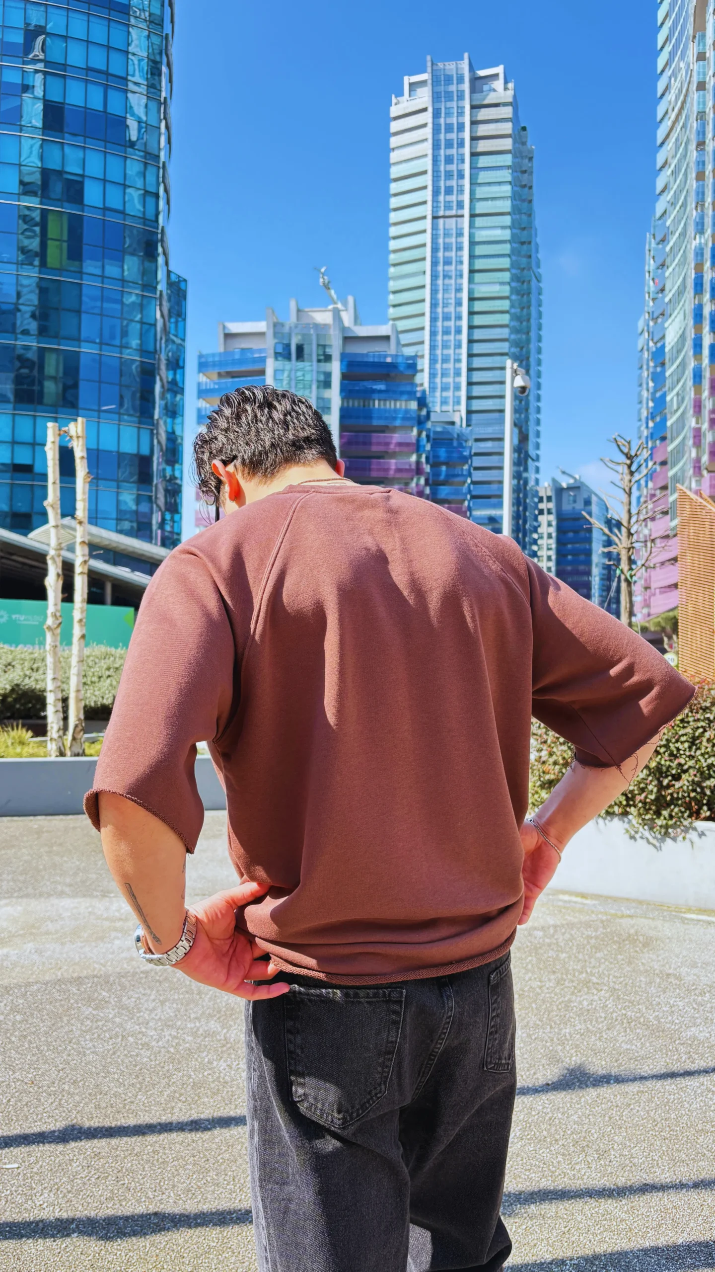 Kahverengi - Raw-Cut Oversize T-shirt - QA-014 - Görsel 2